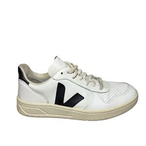 Veja Women's White and Black Sneakers
